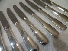8 couteaux dessert Métal