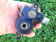 ▨ 8X8mm, Ancienne serrure de