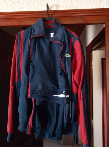 Magnifique ensemble lacoste