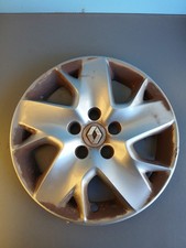 Renault Megane 3 / Enjoliveur