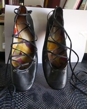 Ballerines à lacets P.36