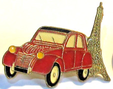 Pin's VOITURE 2 CV  ROUGE TOUR EIFFEL Signé Qualité Collection Vintage RARE#4/10