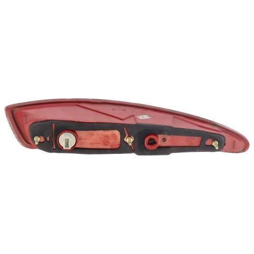 Feu arriere principal droit