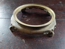 SOCLE EN BRONZE DE VASE