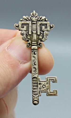 Belle broche ancien - belle,