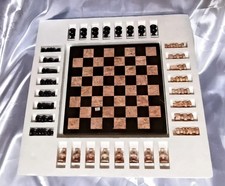 Joli jeu d'échecs neuf et