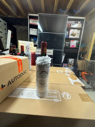 Vends bouteille vin - ,