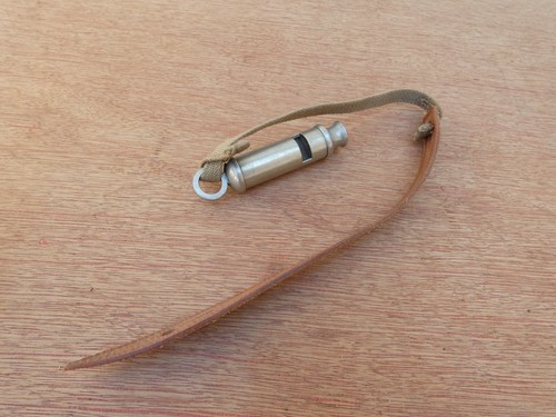 Ww2 sifflet anglais - sifflet,