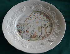 Assiette à dessert  GIEN style Marie Pierre Boitard Grande Ceuillette des pommes