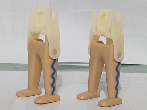 Playmobil jambes beige - jambes,