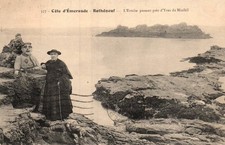 CPA 35 - ROTHENEUF (I. et V.) - 357. L'Ermite passant près d'Yves du Minihil