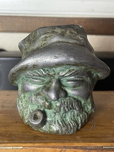 Cendrier max leverrier un - max,