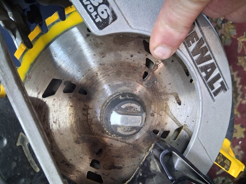 Volt dc300 4 dewalt - dc300, 7-1/4"