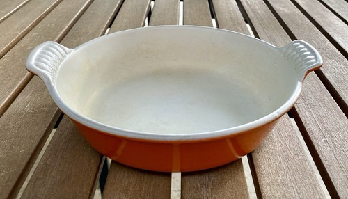 Plat rond orange fonte - rond,