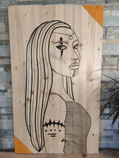 tableau bois ethnique femme