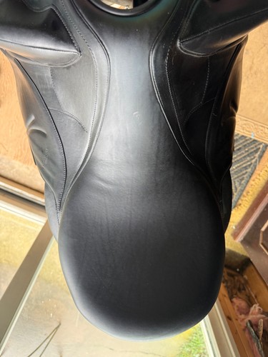 Devoucoux dressage saddle - devoucoux,