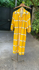 Ancienne robe à manche longue
