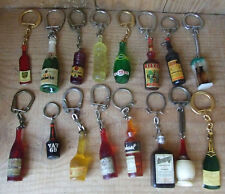 16 Porte clé années 60/70 Thème Bouteilles Perrier St Raphael Vin Champagne...