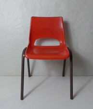 chaise enfant plastique rouge vintage ..