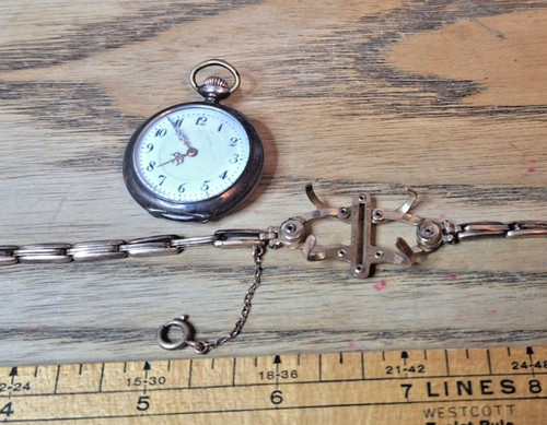 Vintage ladies pocket watch