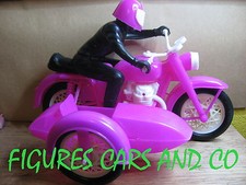 1/8 28cm  MOTO GUZZI V7 700cc