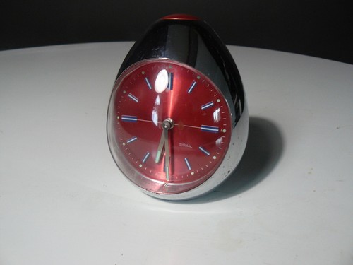 Reveil space age eye ball - space,