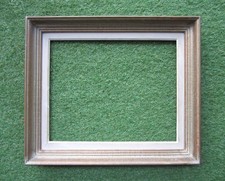 Ancien cadre style Montparnasse Format 6F dimensions feuillure : 41,5 x 33,5 cm.