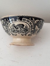 Creil et Montereau ancien petit bol avec scènes de chasse