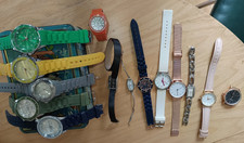 LOT 14 MONTRES QUARTZ DURAND LDADPR GUESS EDDIX ERNEST KAISS