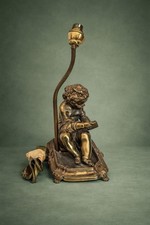 Lampe ancienne figurative –