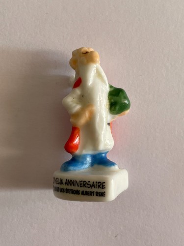 Fève joyeux anniversaire - fève,