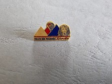 Pin's Car / Voiture - Rallye des Pharaons EgyptAir (Avion Aviation plane)