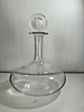Superbe carafe à décanter en cristal  signée Baccarat modèle Oenologie