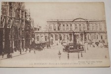 BORDEAUX ENTREE CATHEDRALE