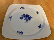 Tres grand plat "carré" en porcelaine d'Art de Limoges Haviland