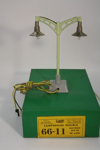 Lampadaire double électrique