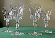 Lot 4 verres à vin en cristal Saint Louis signés - Modèle Camargue - H : 13,4 cm