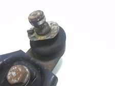 Triangle inferieur avant