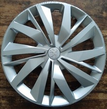 1 ENJOLIVEUR ROUE JANTE 15" POUCES PEUGEOT 208 9825241580