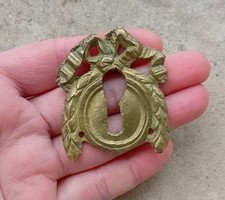 ANCIENNE ENTRÉE DE CLÉ