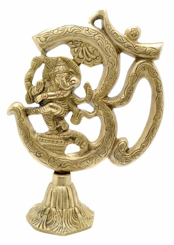 Statue figurine sculpture - figurine,