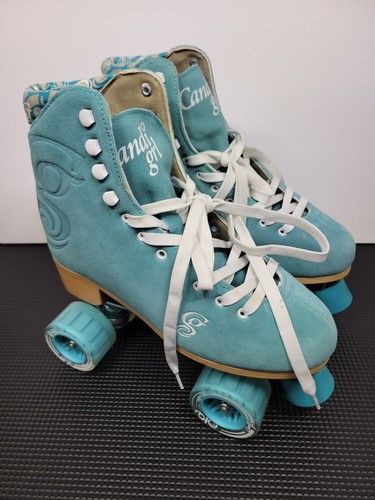 Candi girl carlin - sea, foam