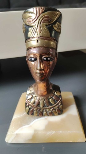 Sculpture buste reine - sculpture/buste,