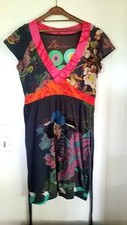 BELLE ROBE-TUNIQUE  FEMME DE LA MARQUE "DESIGUAL" TAILLE L ( 40 ) TRÈS BON ÉTAT.