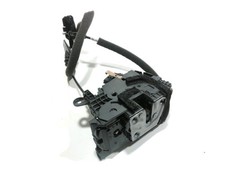 SERRURE DE PORTE AVANT DROITE