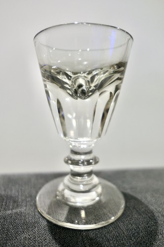 Verre pied comptoir a - À,