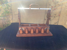 Ancienne Cave à Liqueur Anglaise ? à Système Verrouillable Pour Les Bouteilles