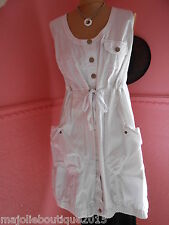 ROBE CHASUBLE M & S MODE FOND BLANC + MOTIF DISCRET ETAT NEUVE T XL