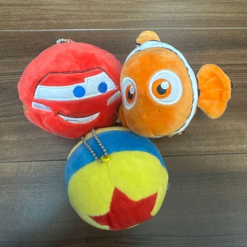 Lot peluches cars nemo - lot,