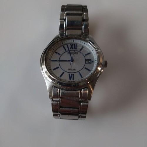 Seiko solar powered watch - seiko,